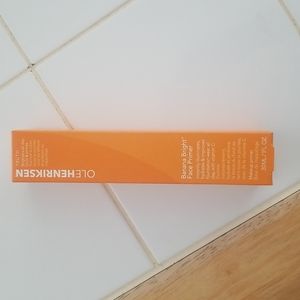Ole Henriksen banana bright primer